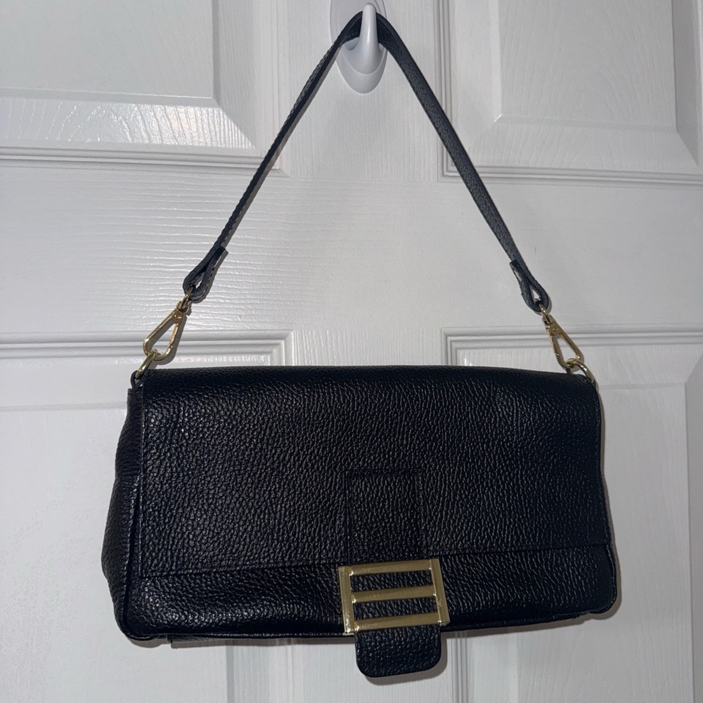 Black Divina Firenze genuine Italian leather shoulder bag